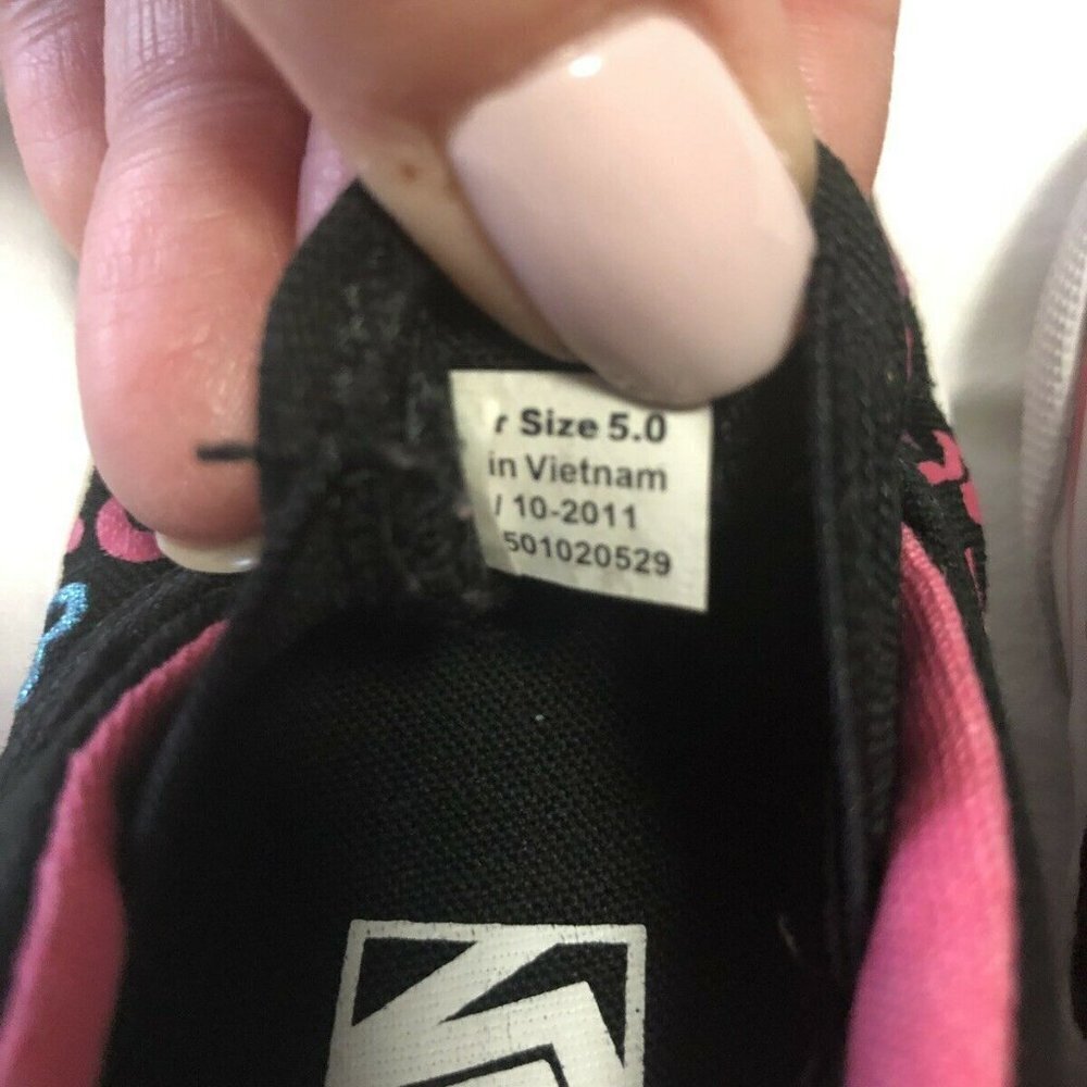 Vans | Toddler SZ 5 | Girls Hearts Black Pink Casual Slip On Sneakers Loafers - Picture 3 of 7